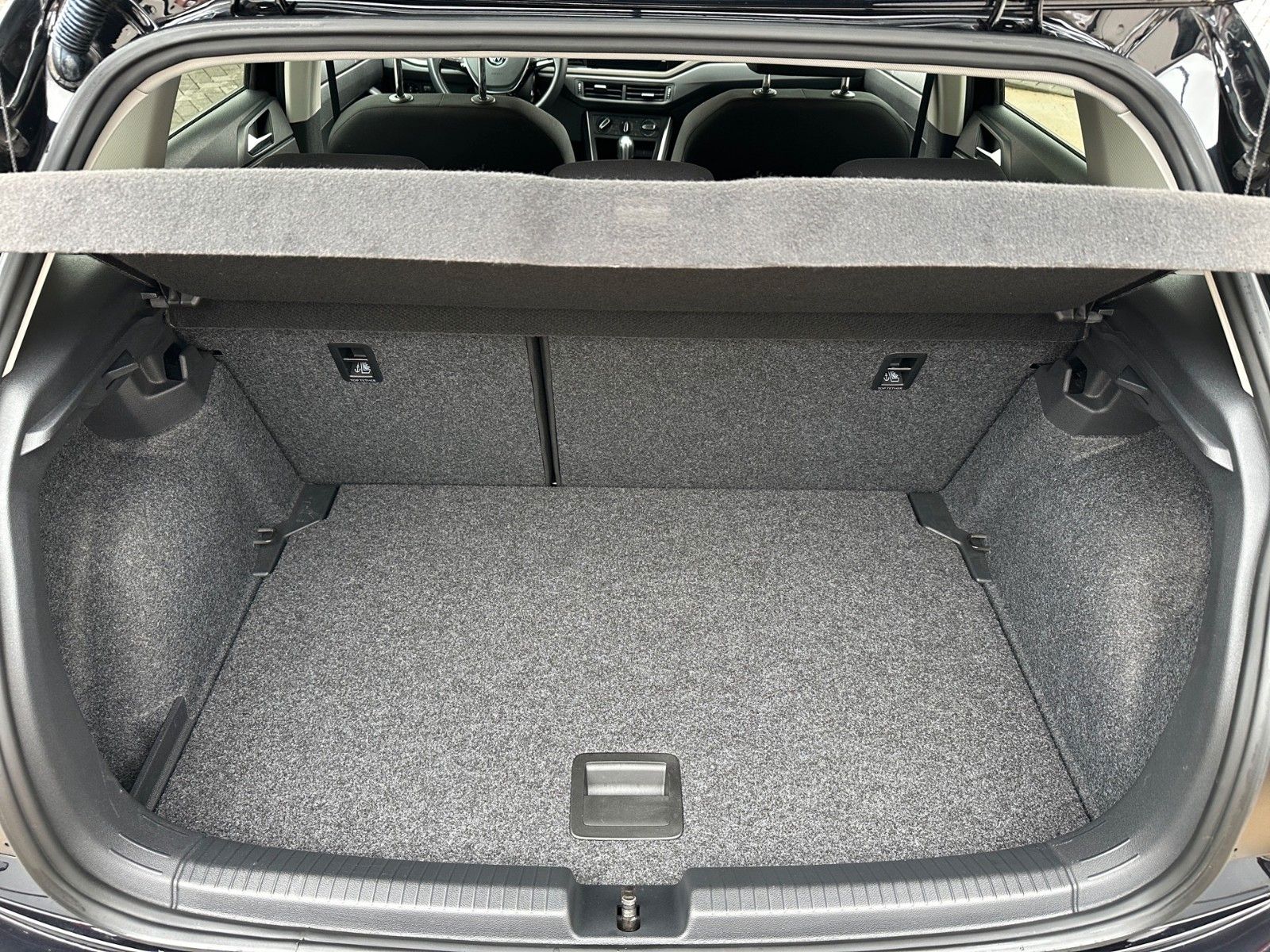 Volkswagen Polo VI Comfortline – Bild 13