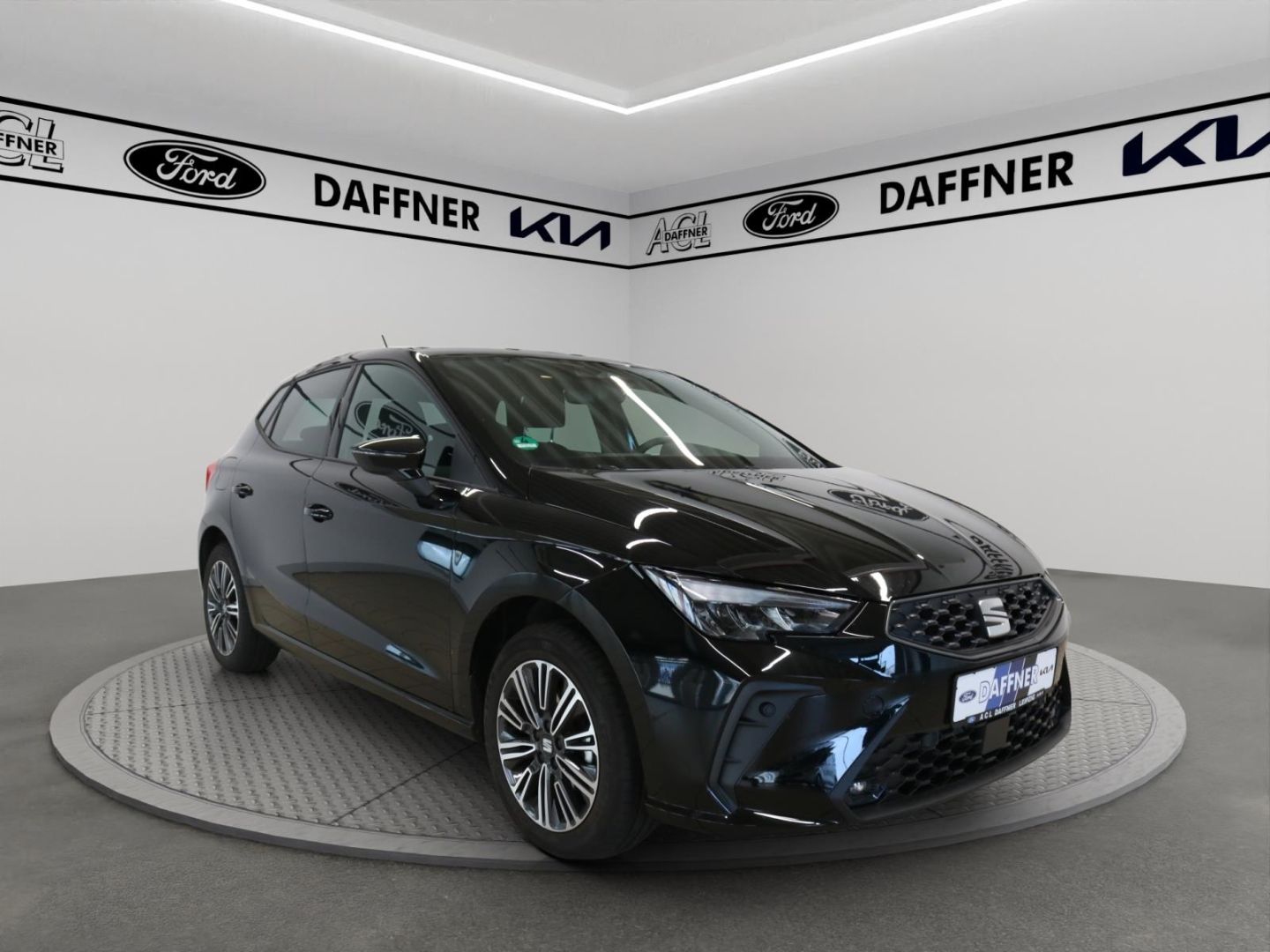 Fahrzeugabbildung SEAT Ibiza 1.0 MPI 59 kW Style Digitales Cockpit LED
