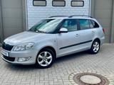 Skoda Fabia Combi Family * 1. Hand * SHZ * Tempomat - Skoda Fabia aus 2011: Combi