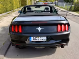 Ford Mustang 3.7 Liter V6 US Import unfallfrei - : Import