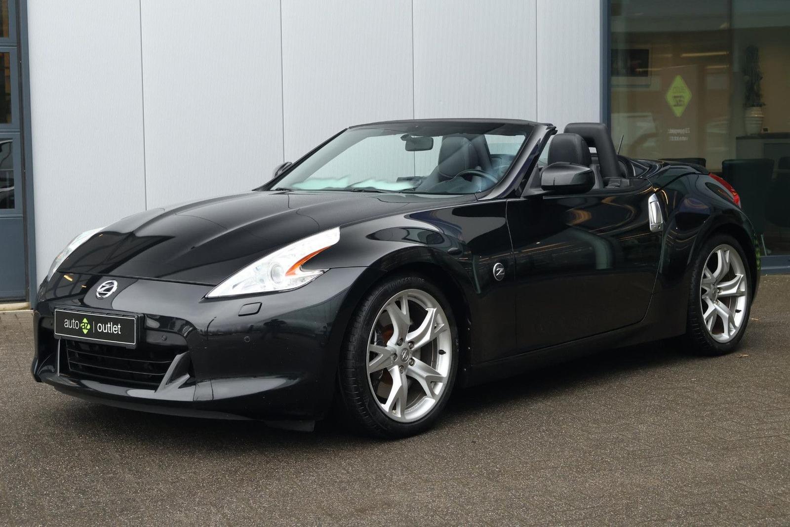 Nissan 370Z Roadster 3.7 V6 Pack | 328 ch | BVA | Capote électrique | Sièges chauffants | Xénon | Bluetooth | Régulateur de vitesse