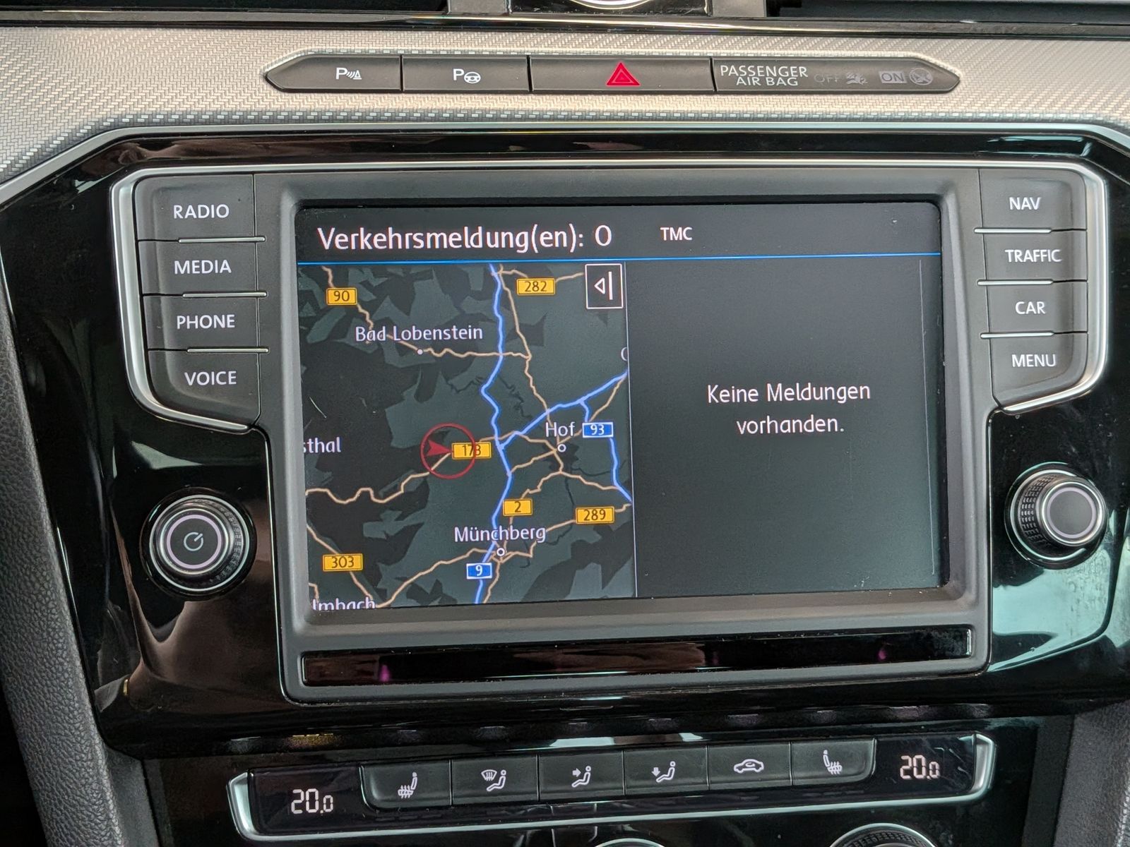 Fahrzeugabbildung Volkswagen Passat 2.0 TDI Lim. High/R-Line 4Motion ACC Pano