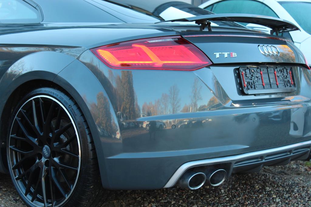 Audi TTS