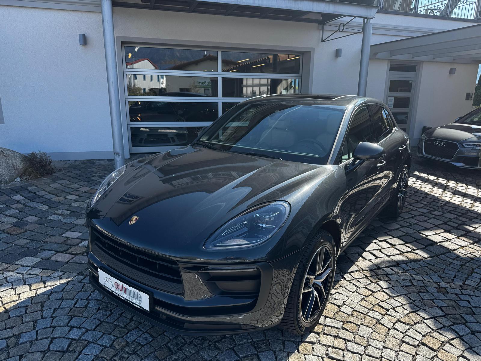Porsche Macan Approved08/27|Bose|Pano|StzHzg|RFK|PDLS+
