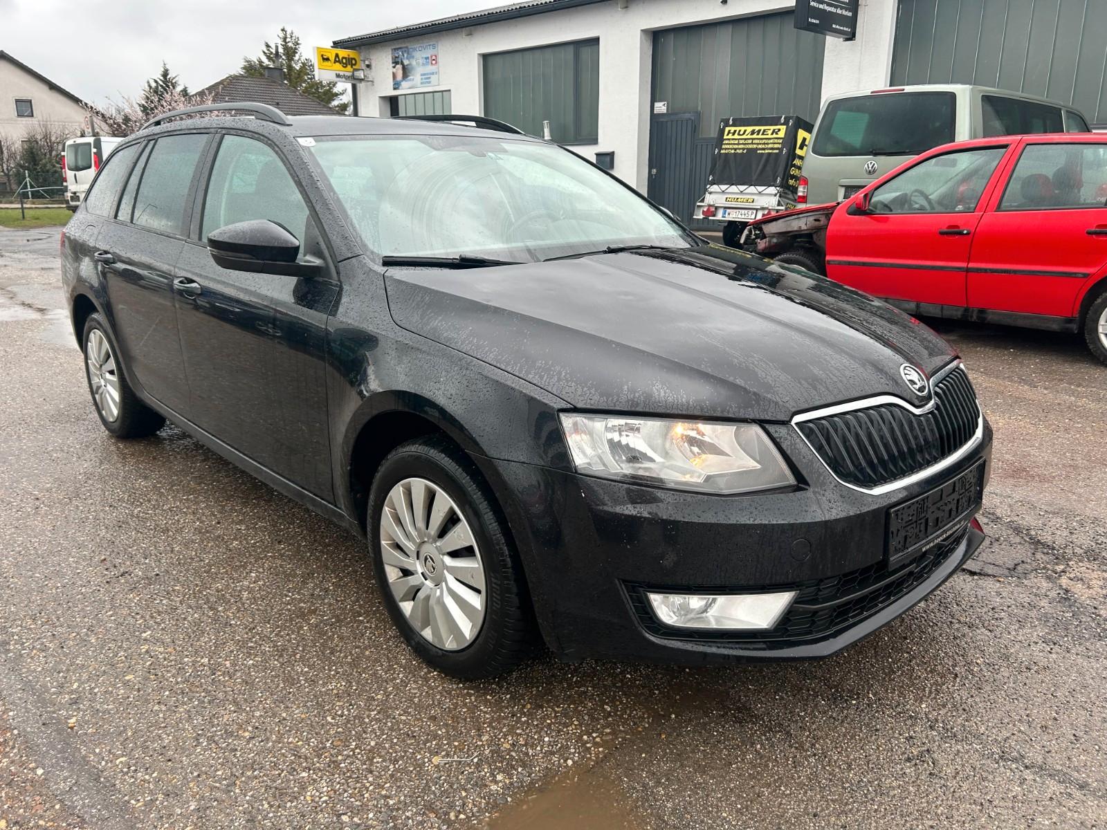 Skoda Octavia 2014 — interior