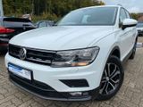 Volkswagen Tiguan Trendline BMT/Start-Stopp 1.HAND NAVI PDC - Volkswagen Tiguan: Trendline