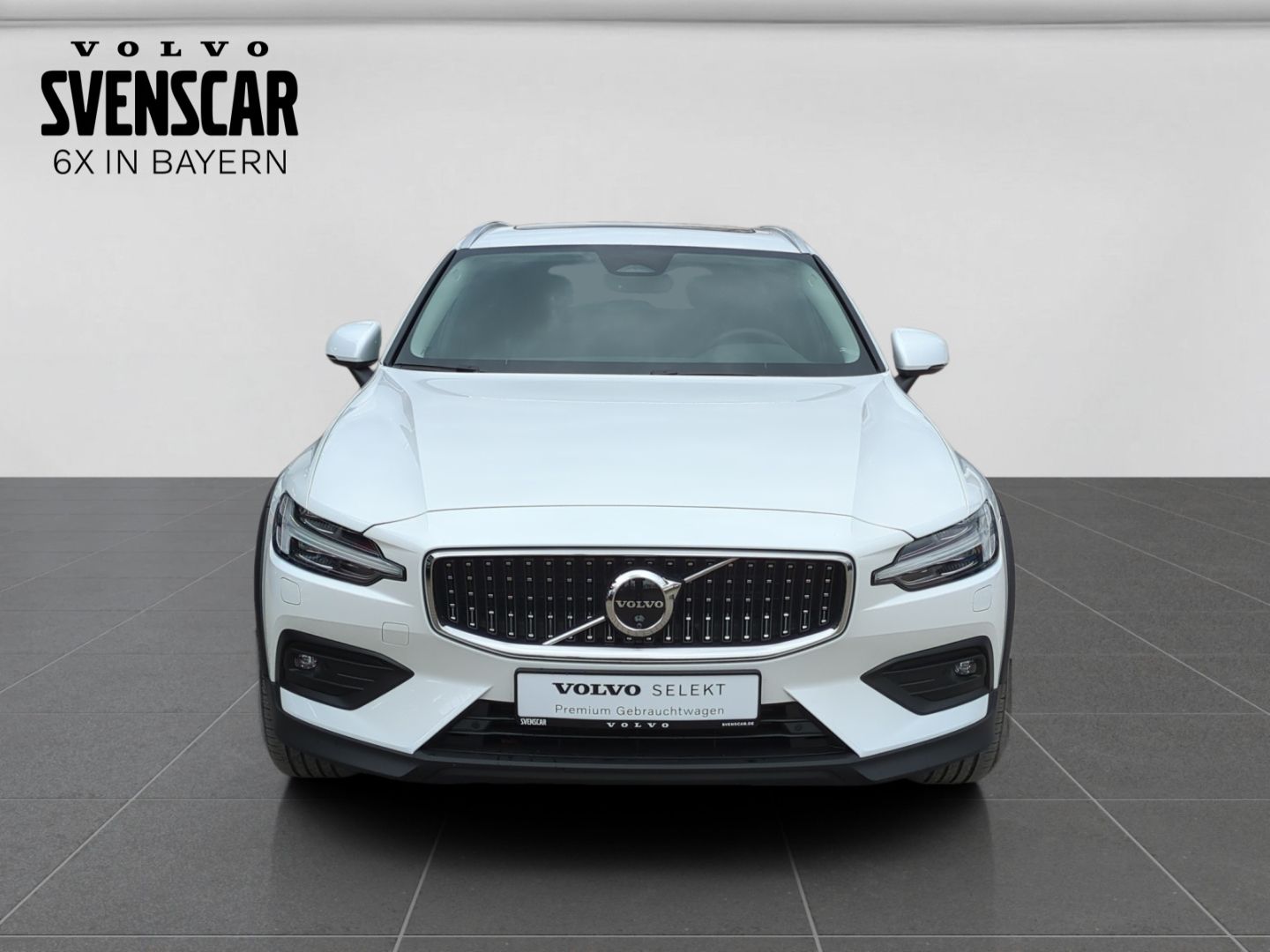 Volvo V60 Cross Country Plus AWD Panodach Leder Standh foto 8