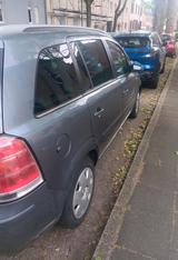 Opel opel zanfira 2008 - Opel Corsa mit CNG-Antrieb