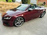 Audi TTS Roadster 2.0 TFSI S tronic quattro - - rote Audi TTS