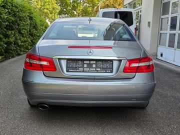 Mercedes E 250 - 5