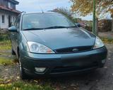 Ford Focus 1.6 GHIA Autom. - Ford Focus aus 2003: Ghia
