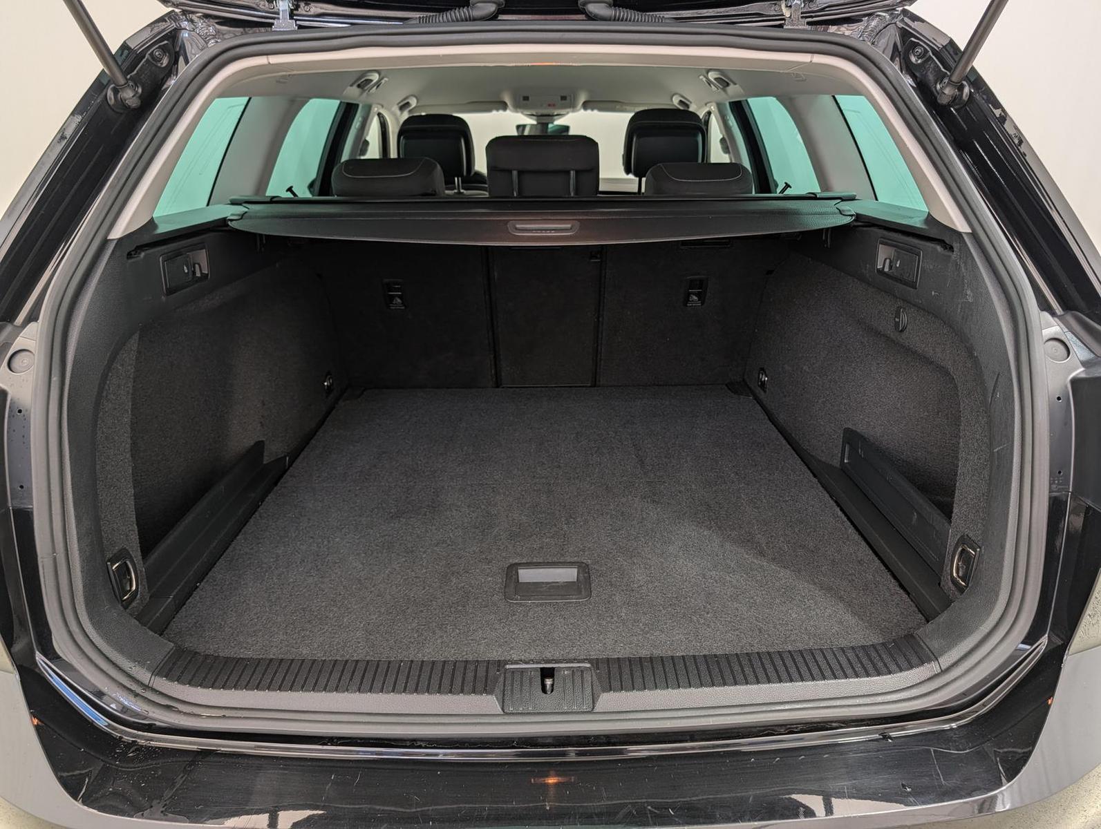 Volkswagen Passat 1.5 TSI DSG Winter LED Navi, миниатюра 27