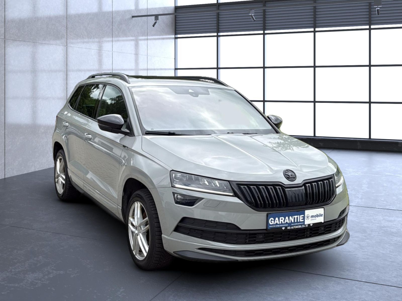 Fahrzeugabbildung SKODA Karoq Sportline 4x4/ unfallfrei