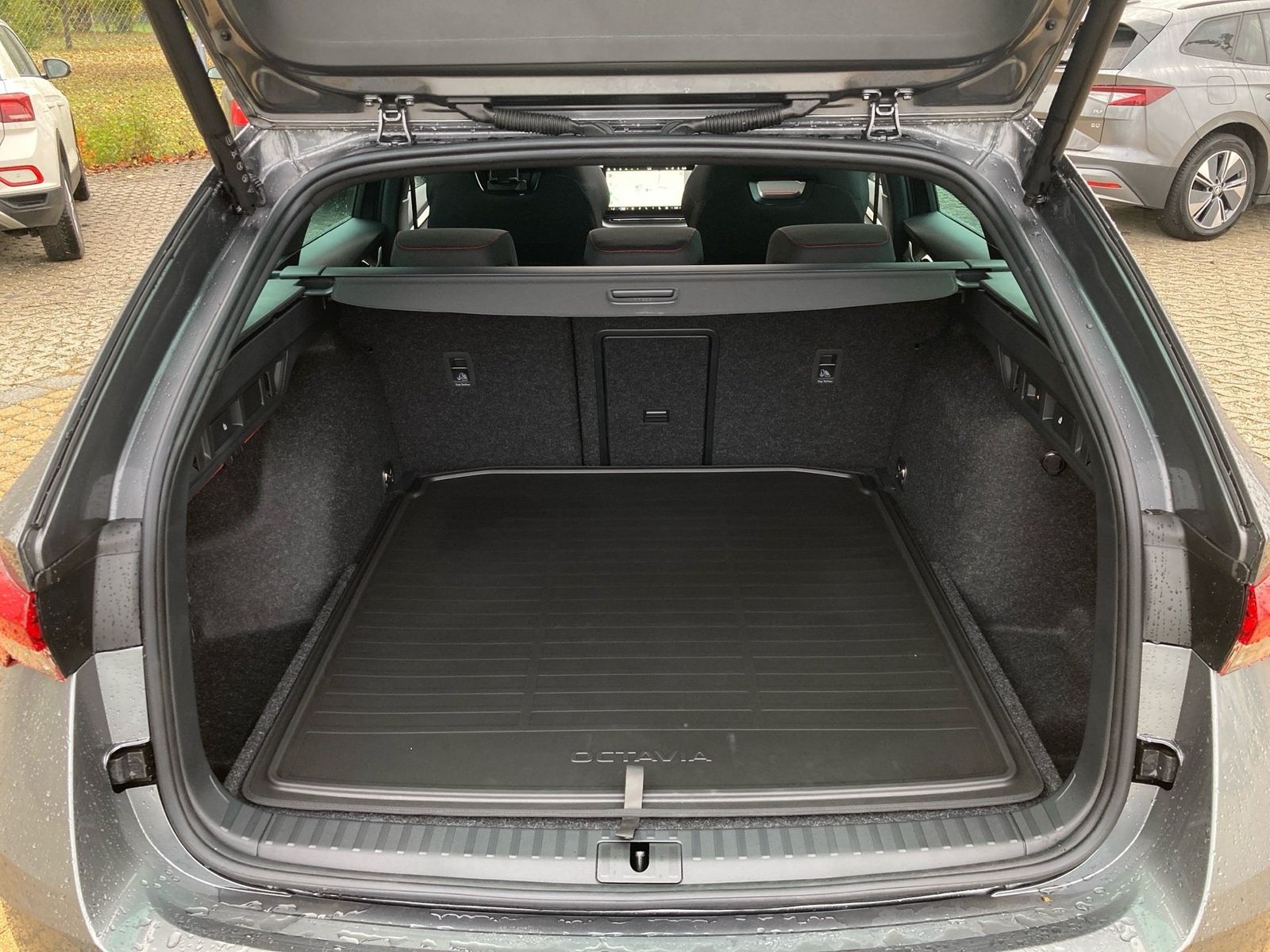 Skoda Octavia - Bild 8