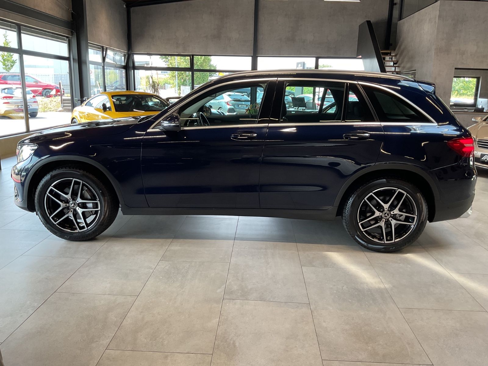Mercedes-Benz GLC 300 4Matic Exclusive AHK Kamera LED Navi 19 foto 16