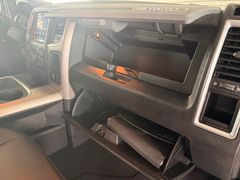 DODGE RAM 1500 V8 5,7L HEMI BIG HORN 4x4