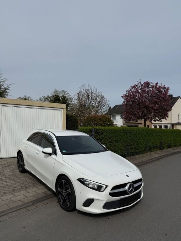 Image of Mercedes-Benz A 180