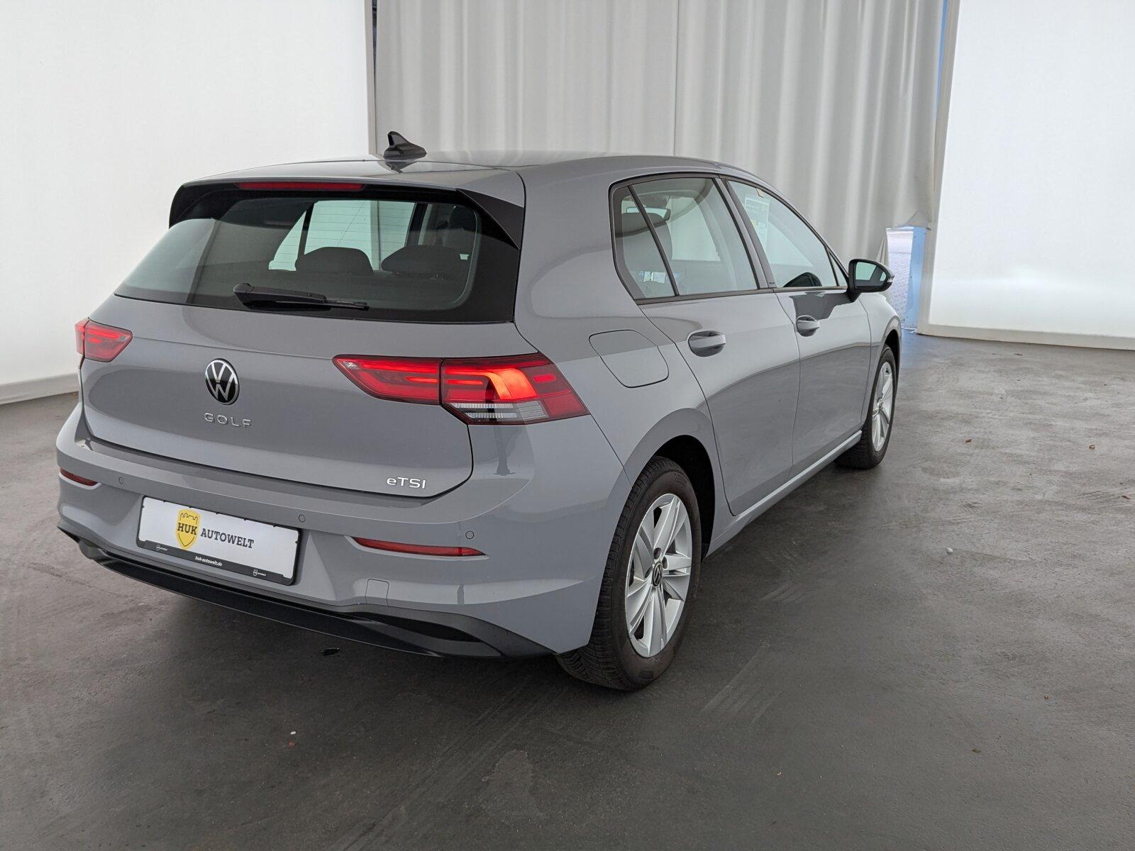 Volkswagen Golf VIII 1.5 eTSI Life LED+NAVI+SHZ+PDC+ACC+, миниатюра 5