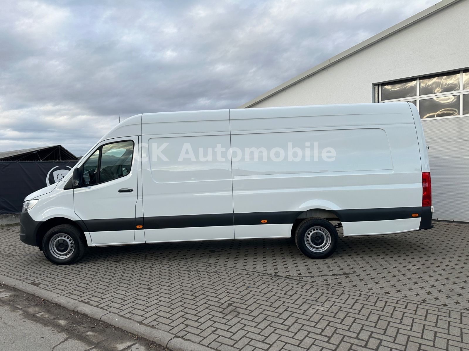 Fahrzeugabbildung Mercedes-Benz Sprinter III Kasten 315 CDI RWD Jumbo XXL H2/L5