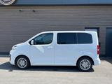Peugeot Traveller BlueHDi 180 S&S EAT8 Business L1 B... - Peugeot Traveller von privat