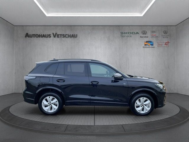 Tiguan R-Line 2.0 TDI 4Motion Bluetooth Navi LED