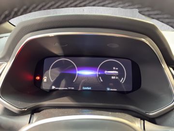 Mitsubishi Grandis Intro Edition 1.8 I HEV 360+Kam.+KeyLess