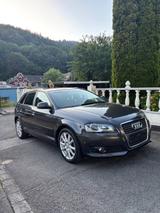 Audi a3 sline 1.8t 160ps Automatik Kamera ... - Audi A3: 160 Ps