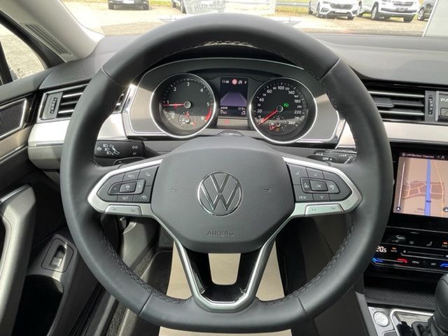 Passat Variant 2.0 TDI Elegance Bluetooth Navi