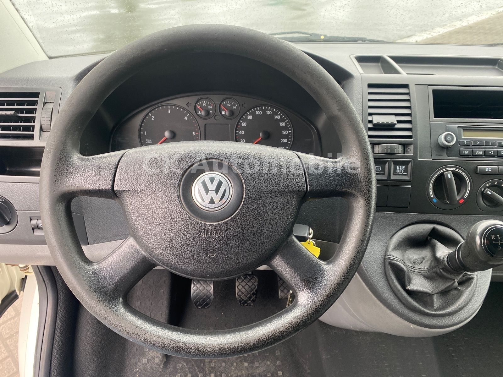 Fahrzeugabbildung Volkswagen T5 Transporter Kombi 1.9 TDI/9 Sitze/Klima/AHK