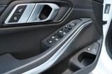 BMW 330e Touring*M Sportpaket*Automatik*Head-Up* - mit Hybrid-Antrieb: Kombi, Sportpaket