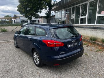 Ford Focus - 3