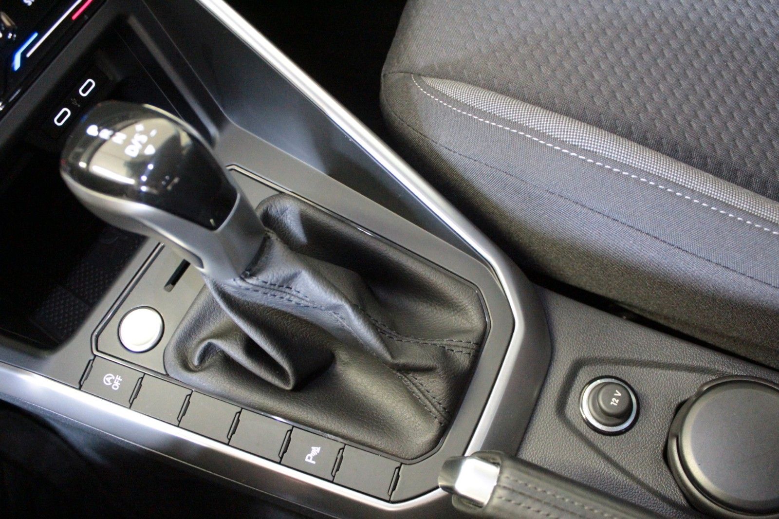Fahrzeugabbildung Volkswagen Taigo 1.0 TSI, Life *Kamera*Sitzhzg*#15387