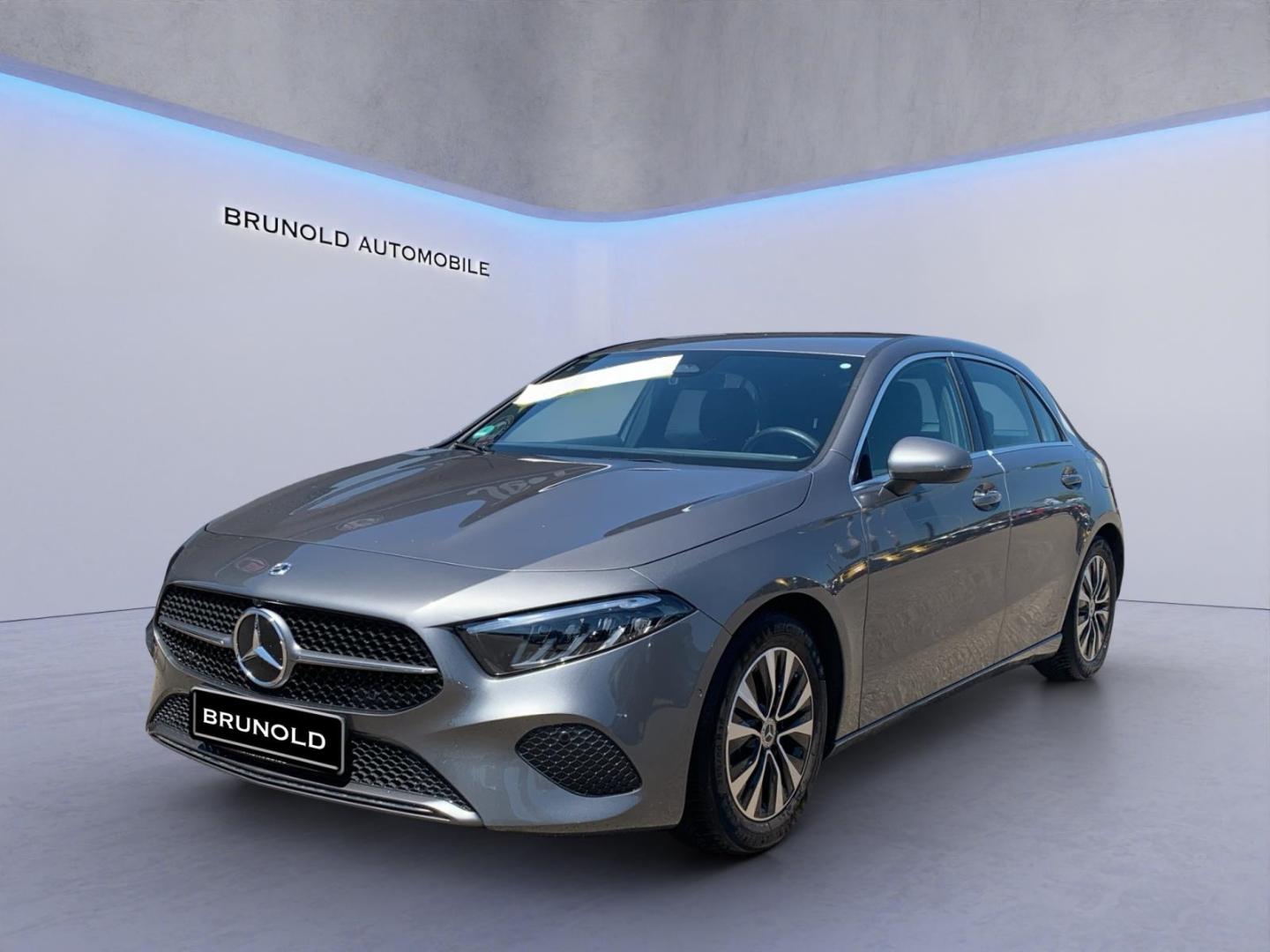 Mercedes-Benz A 200 Navi Digitales Cockpit LED Klimaautom Fahr