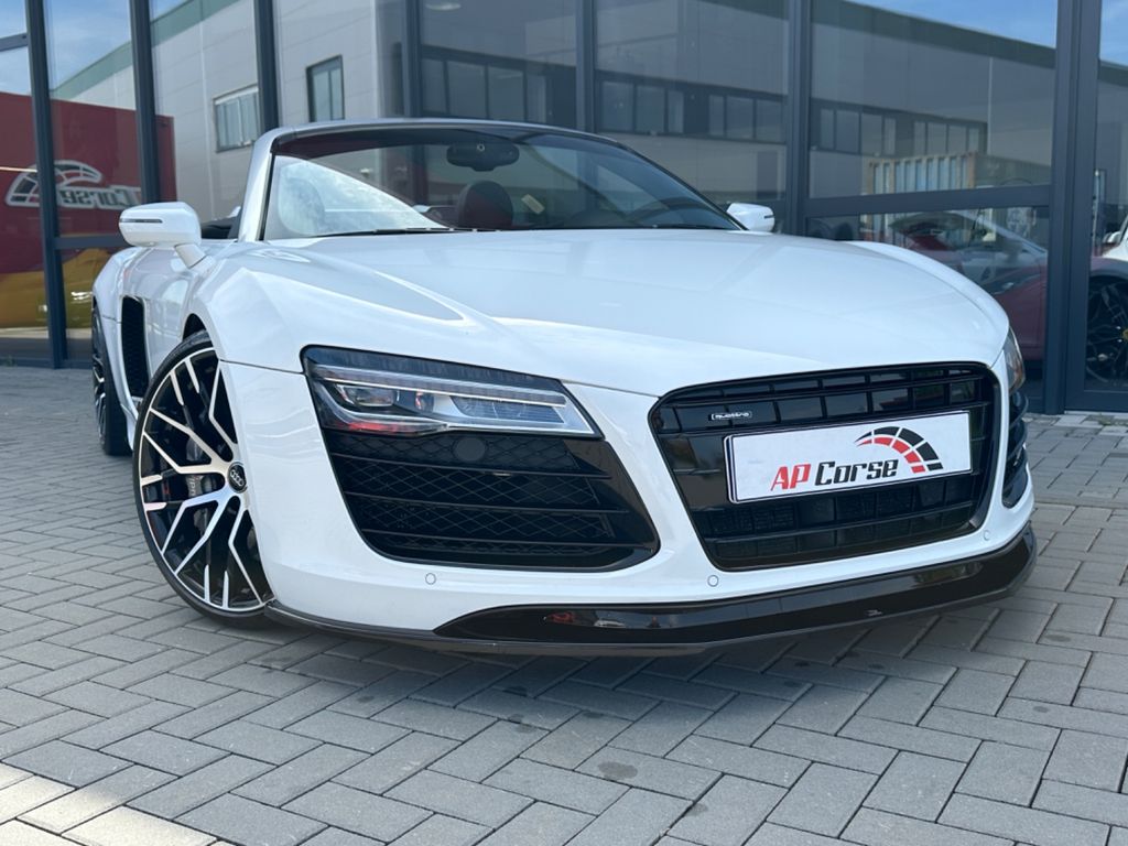 Audi R8
