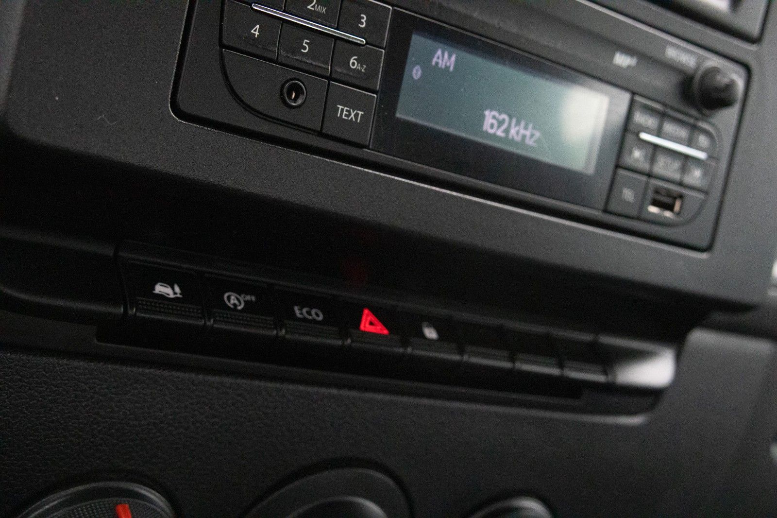 Fahrzeugabbildung Renault Master Energy dCi 145 L3H1