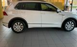 Volkswagen Auto VW Tiguan 2018 - Volkswagen Tiguan mit Benzin-Antrieb: Limousine, Automatik