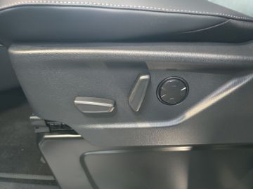 Bild 17 Ford Tourneo Custom 320 L1 Titanium X AWD AHK-klappba