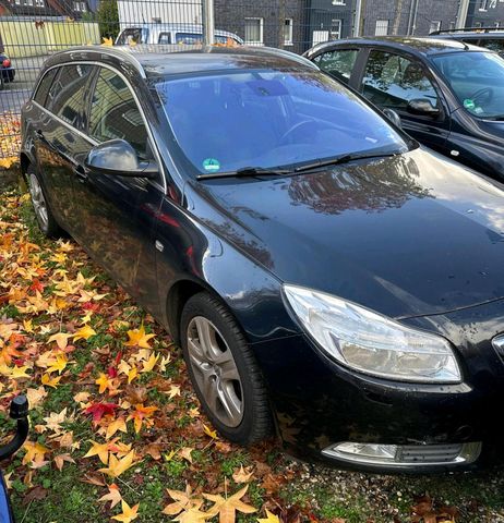 Opel Insignia Sports Tourer Diesel Automat...