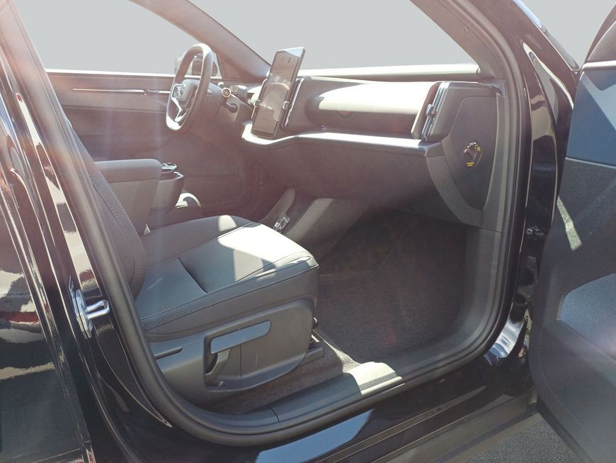 Volvo EX30 - Bild 13
