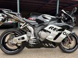 Honda Sc57 CBR1000RR - HONDA 2004 RR CBR 1000