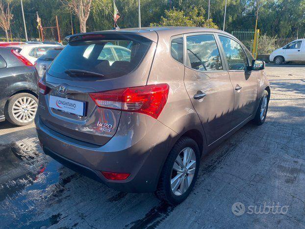 Hyundai ix20 2014 — photo 6