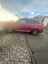 Mitsubishi Outlander 2.2 DI-D Edition 100+ 4WD Automati... - Mitsubishi Outlander von privat