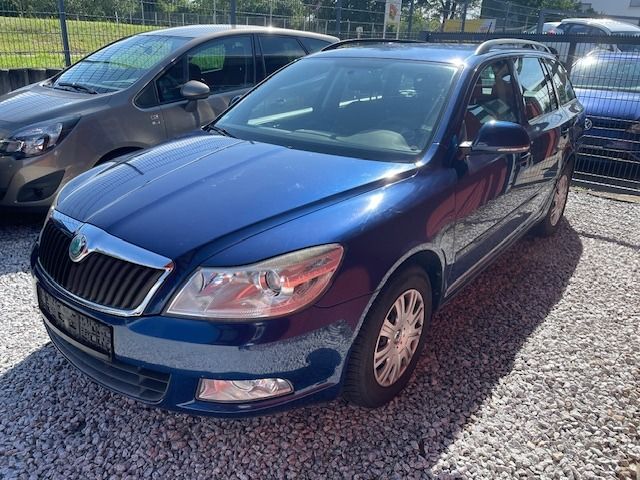 Fahrzeugabbildung SKODA Octavia Combi 1.4TSI DSG ANHZV PDC SIHZG 1.HAND