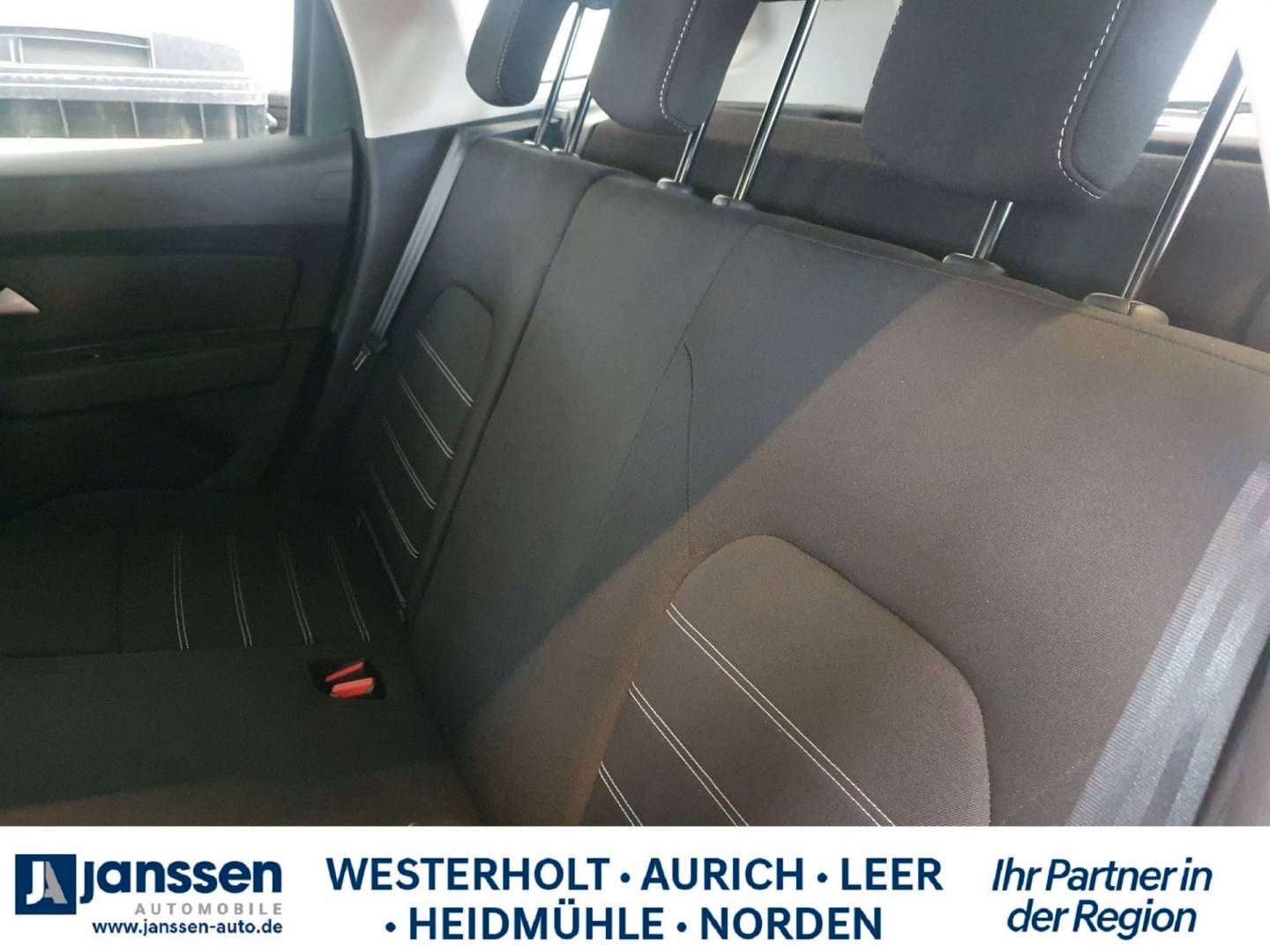 Fahrzeugabbildung Dacia DUSTER Expression TCe 100 ECO-G