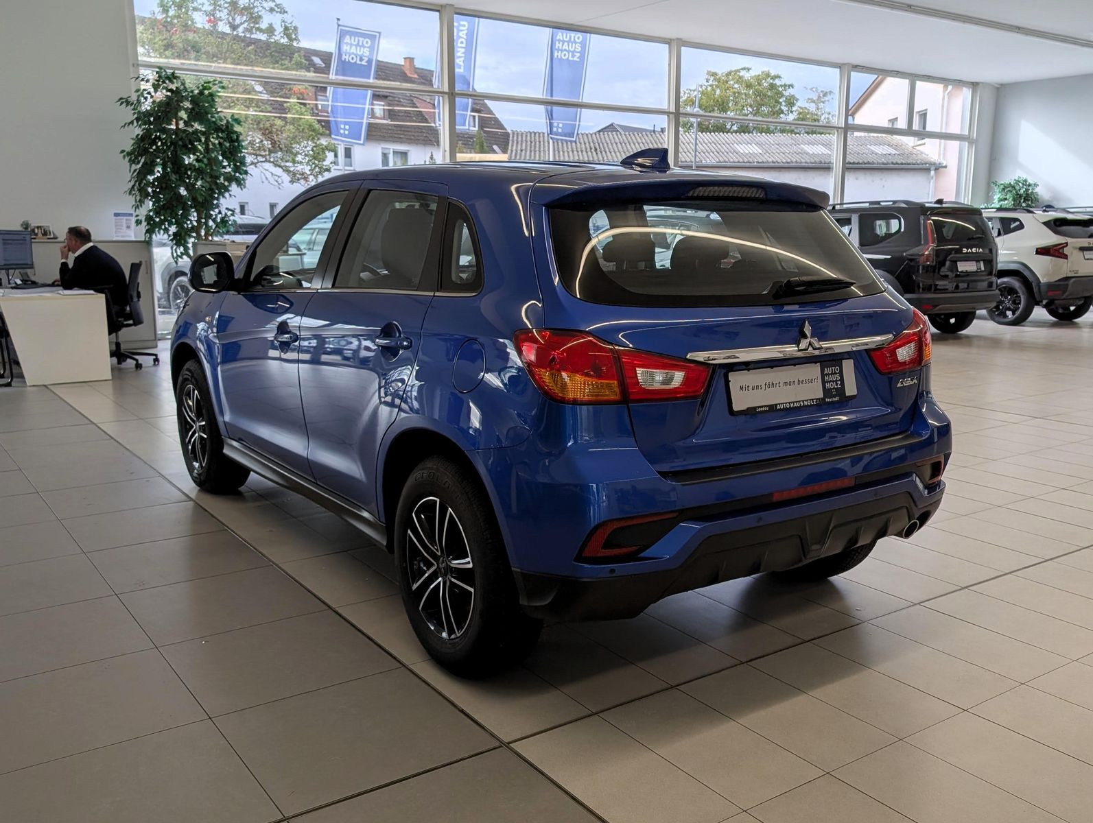 MITSUBISHI ASX  1.6 MIVEC Edition Navi Kamera – Bild 2