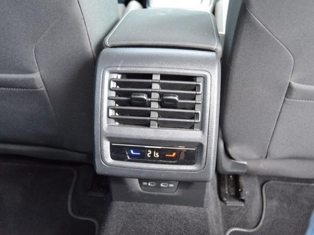 Golf VIII Variant 2.0 TDI 150 PS DSG Style LED-P