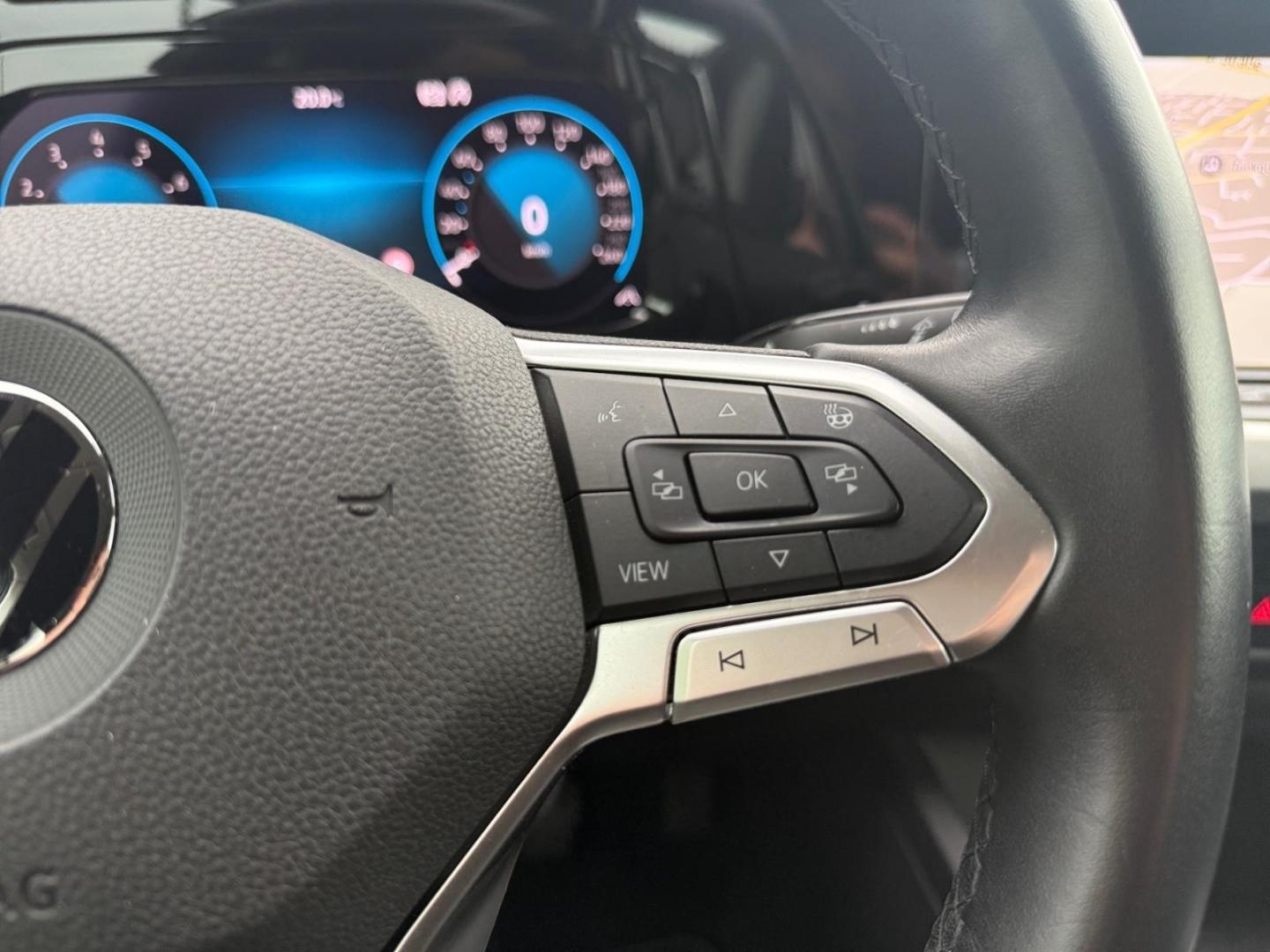 Volkswagen Golf 8 VIII Life 1.5 TSI Navi ACC Apple CarPlay, миниатюра 27