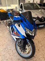 Suzuki GSX R 750 - Offers