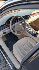 Audi A8 - 11