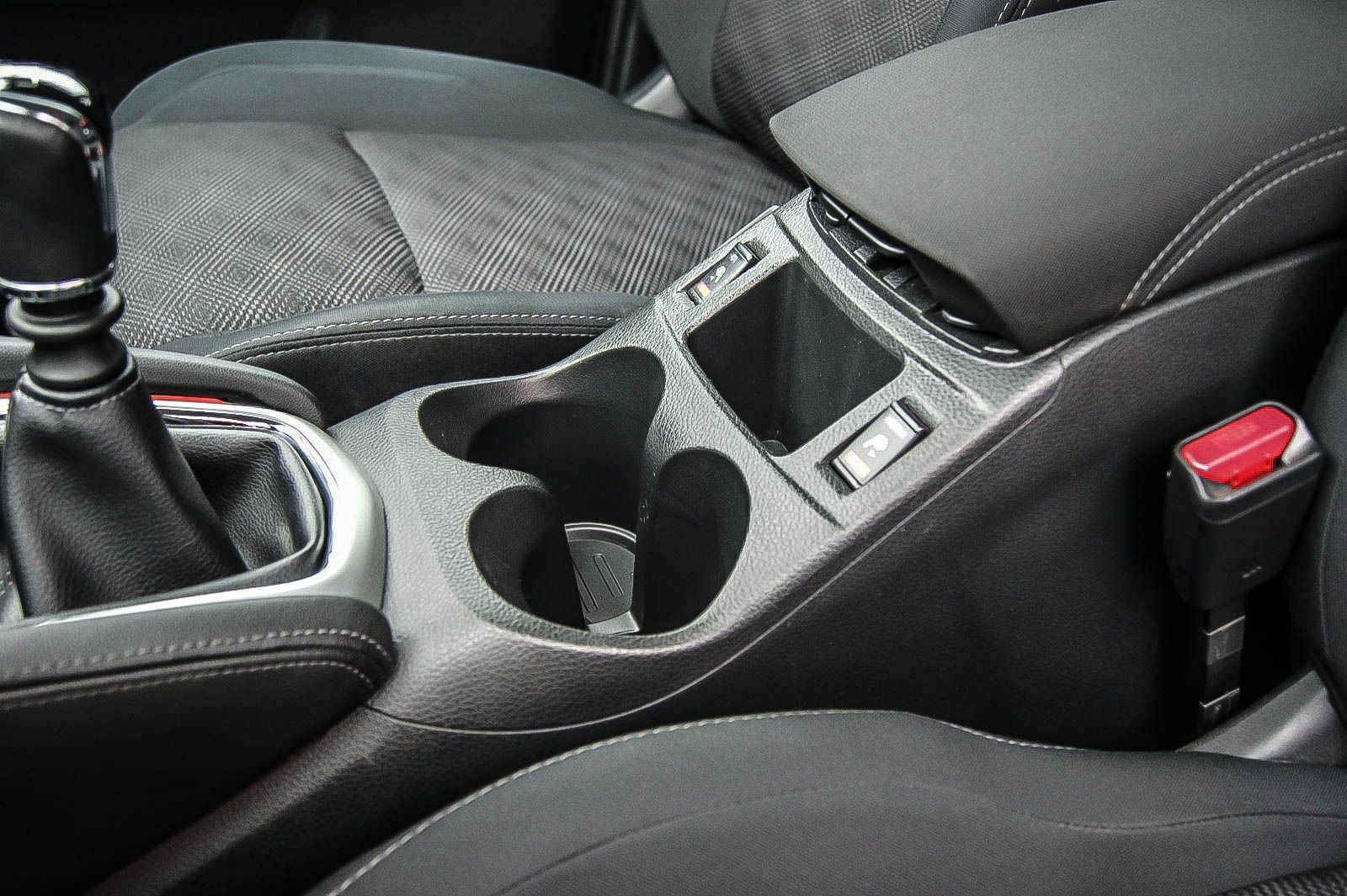 Fahrzeugabbildung Nissan Qashqai 1.2 Acenta RENTNERERSTBESITZ 22.324km !!